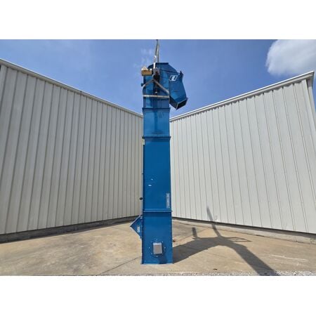 Universal Industries #U3TT-1800, bucket elevator, 13'-9" discharge height, 11" x 6" HDPE buckets, 2 HP - Image 3