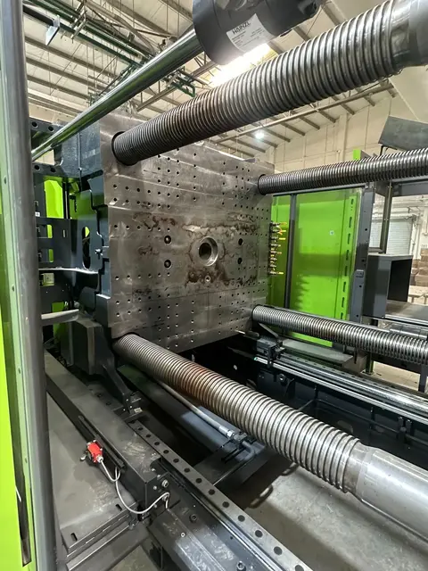 700 Ton, 30.1 oz., Engel #Duo-2460/700-speed, servo-hydraulic horizontal injection molder, 43.7" x 37.8" tie - Image 3
