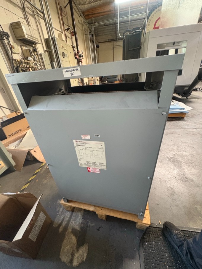 75 KVA 480 Primary, 208/120 Secondary, Cutler-Hammer, Dry Type Transformer, 3PH - Image 2