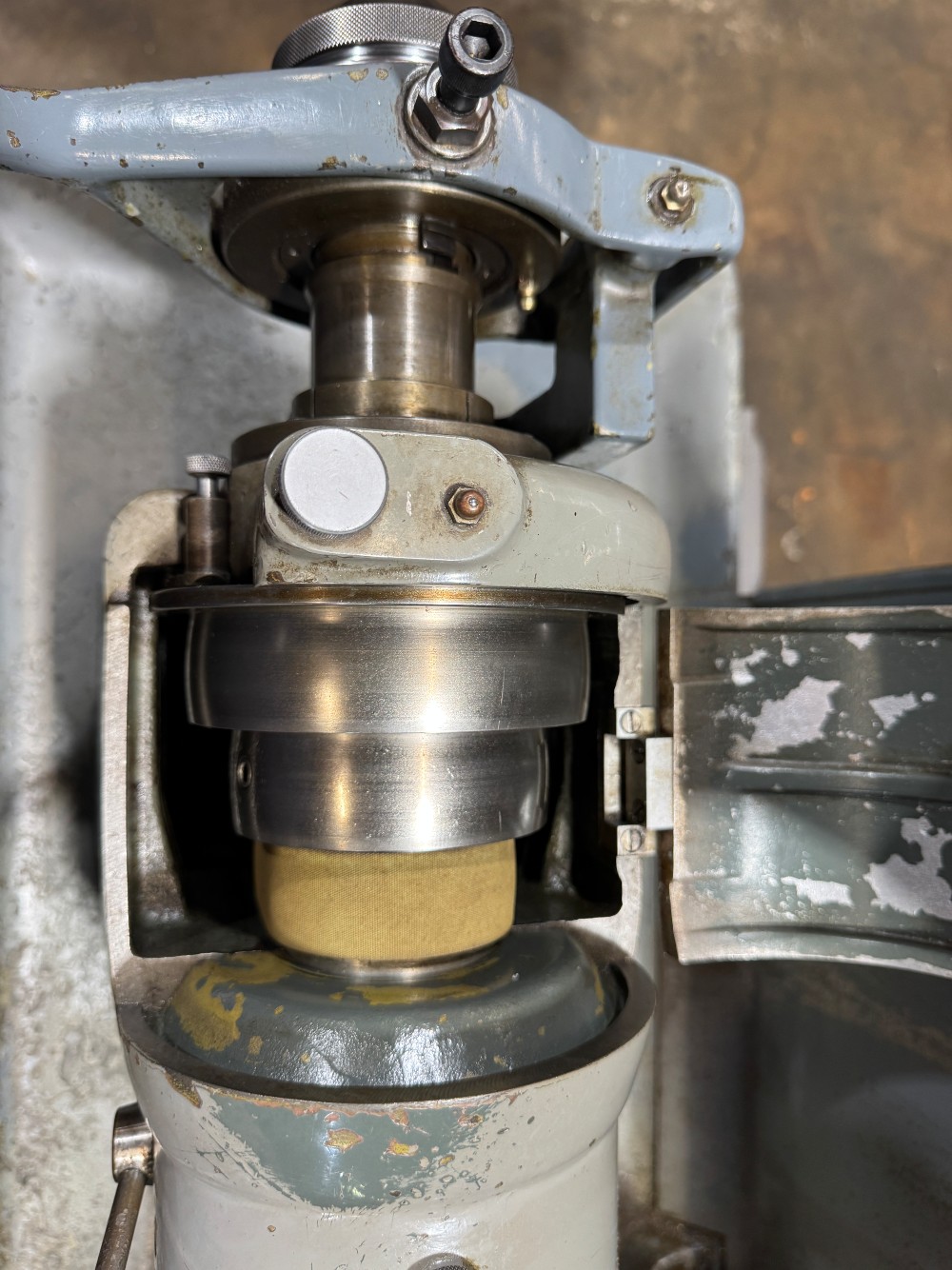 8" x 17" Schaublin #102-80, Precision Pedestal Tool Room Lathe, 35.43" bed length, 4.72" swing over cross - Image 2