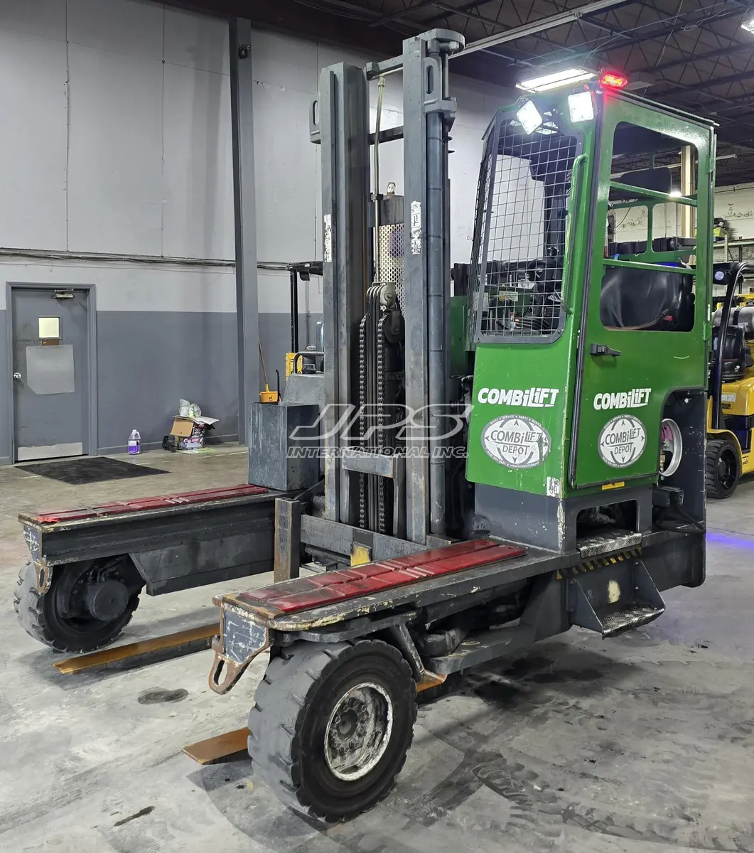 10,000 lb. Combilift #C10000XL, Multi-Directional Forklift, 159" lift height, 115"/158" duplex mast, 46" - Image 5