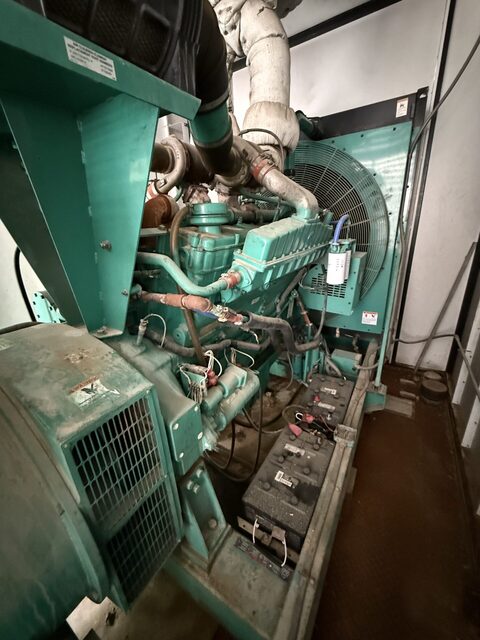 600 KW Cummins #DFGB, Diesel Generator Set, 1800 RPM, 480 Volt, 3PH, Power Command control, weather - Image 9