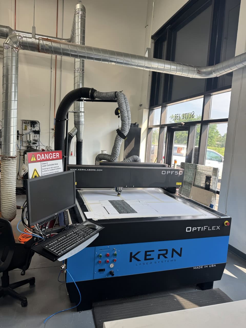 Kern #OptiFlex-50, CO2 laser system, 52" x 50" work area, 500 Watt, 208-240 V., 3 Ph., 2023 - Image 6