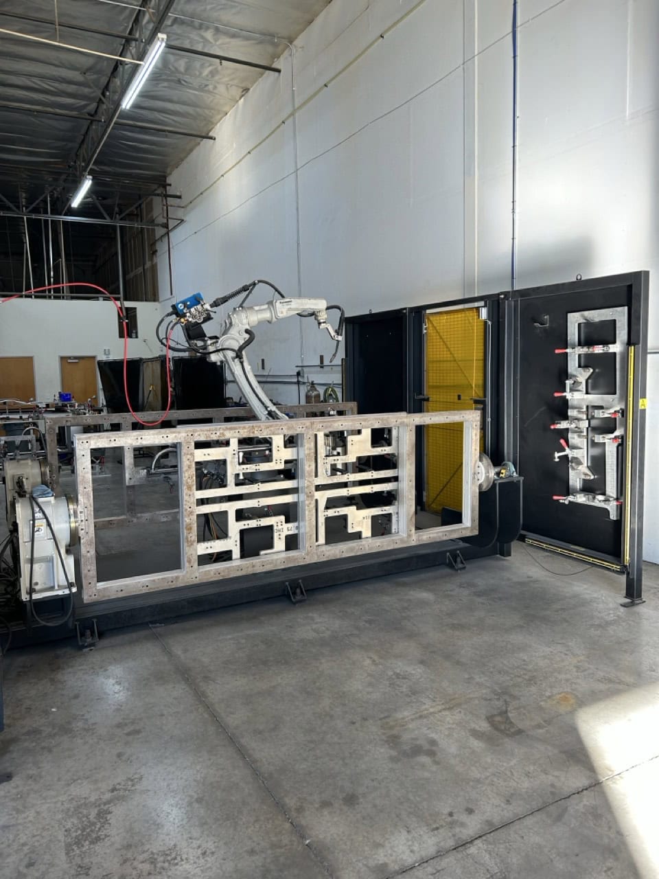 Miller #PerformArc-1100SS, robotic welding cell, dual Panasonic servo positioners, 1,100 lb payload/side, G3 - Image 2