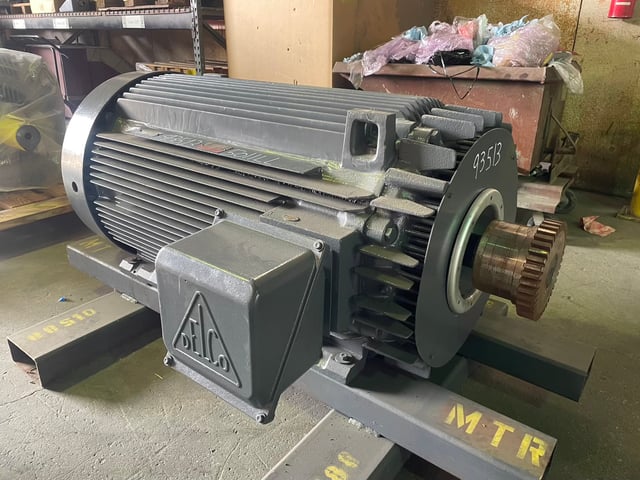 250 HP 1125 RPM General Electric, Frame 5011LL, TEFC BB, 460 Volts - Image 1