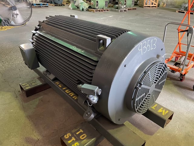 250 HP 1125 RPM General Electric, Frame 5011LL, TEFC BB, 460 Volts - Image 2