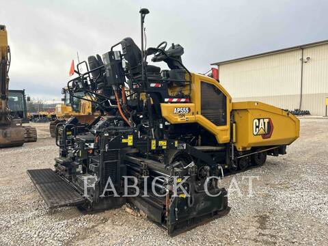 Caterpillar AP555-07, Asphalt Paver, 1900 hours, S/N: 4M600147, 2023 - Image 3