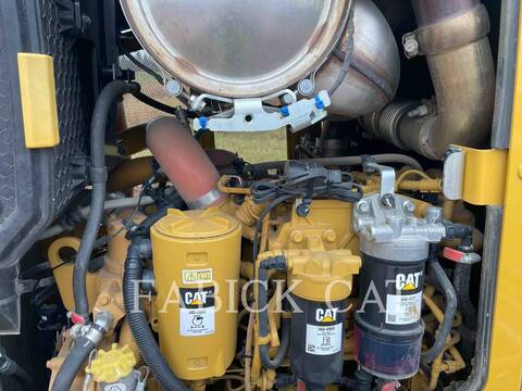 Caterpillar D4-16LV, 712 hours, S/N: RLT00751, 2023 - Image 7