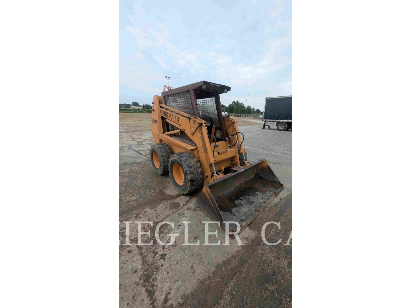 Case/New Holland 1845C, Skid Steer Loader, 3660 hours, S/N: JAF0016581, 1998 - Image 2
