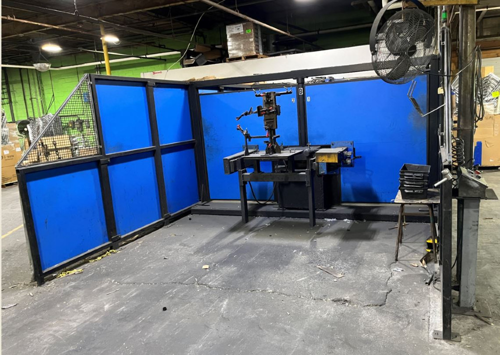 Yaskawa Motoman, MA-1900, Welding Cell, 6-Axis Robot, 75" Reach, 3 Kg Payload, DX100 Control, Miller 300 DI - Image 2