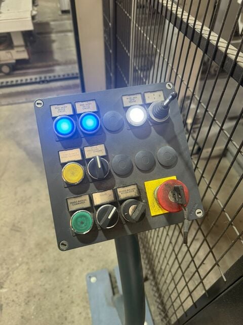 Salvagnini #L3, fiber laser, 3000 watt, 10-tray tower, part take-out automation, automatic nozzle changer - Image 6