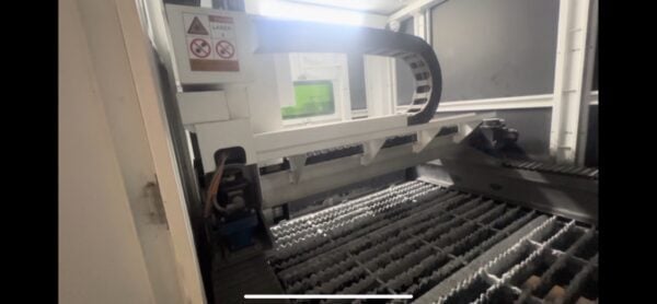 Bodor #C3, fiber laser, 6000 watt, 5' x 10' table, air compressor system, low hours, 2022 - Image 4