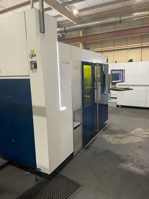 Trumpf #TruLaser-3030-Fiber, fiber laser, 6000 watt, 5' x 10', automatic nozzle changer, shuttle table - Image 2