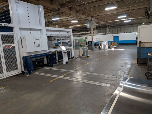 Trumpf #TruLaser-3030-Fiber, fiber laser, 6000 watt, 5' x 10' table, 9-pallet TruStore, LiftMaster Compact - Image 10