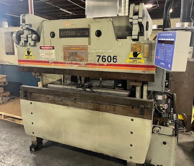 60 Ton, Accurpress #7606, hydraulic press brake, 6' overall, 52" between housing, 8" stroke, 8" throat, CNC - Image 2