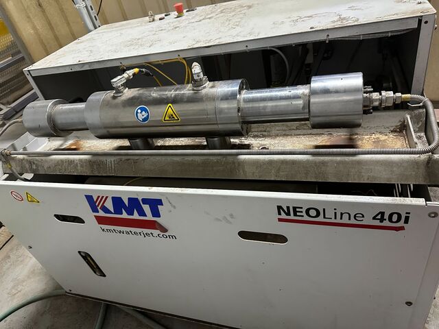 MultiCam #3000, waterjet, 55,000 PSI, KMT pump, 8" Z, 2012 - Image 2