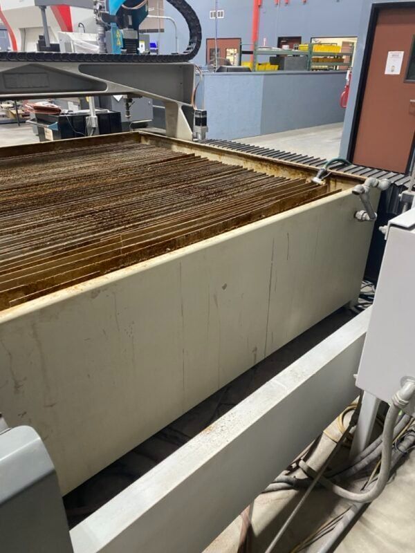 Flow #Mach-2020C, CNC waterjet, 6' x 6' table, 60,000 PSI, 30 HP pump, FlowMaster control, 2014 - Image 7