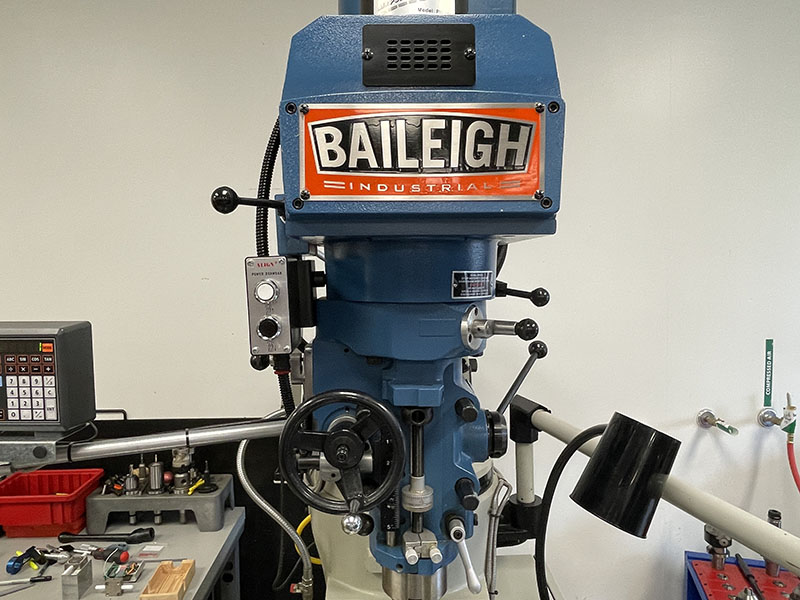 Baileigh #VM-949-3, vertical mill, 9" x49" tbl., 3 HP, 28.5" X, 12" Y, 16" knee, 60-4200 RPM variable speed - Image 5