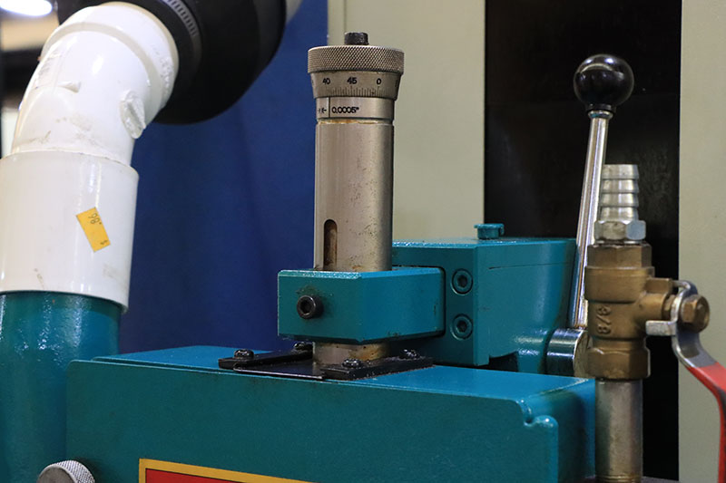 6" x 18" Clausing #CSG-2A618, 2-axis automatic surface grinder, hydraulic table traverse, power crossfeed - Image 6