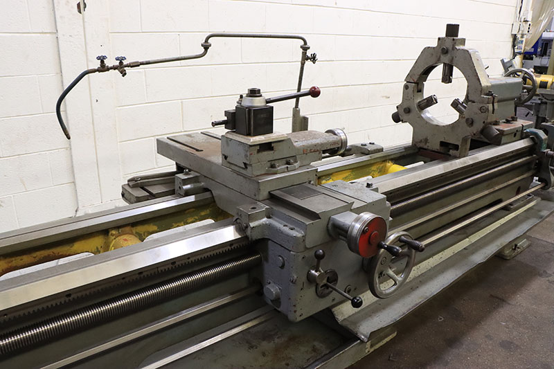 25"/34.5" x 120" Tos #SN63B, gap bed engine lathe, 2.75" bore, D1-8, 10-1000 RPM, 10 HP, taper attach., 3 & - Image 4
