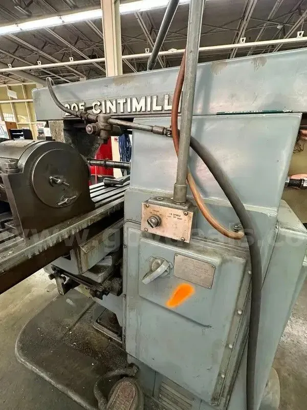 Cincinnati Milacron #Cintimill-205, horizontal mill, 12" x52.75" tbl., 5 HP, 28" X, 14" Y, 10" Z, #50 - Image 2