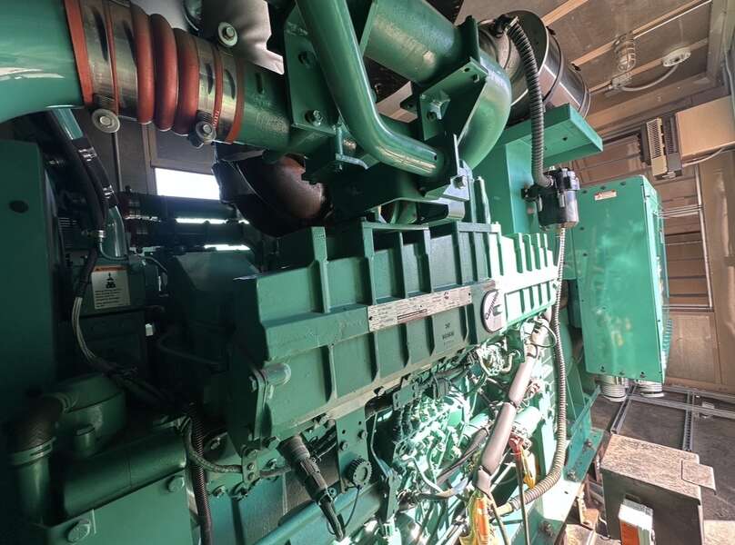 900 KW Cummins #DQFAC, diesel generator set, 277/480 Volts, 1490 HP @ 1800 RPM, QST30-G5 NR2 engine, 502 - Image 7