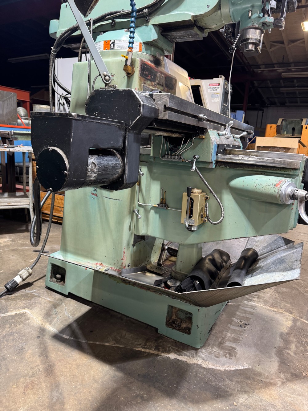 Southwestern Industries #Trak-K3, CNC Vertical Mill, 32" X, 16" Y, 10" x15" tbl., 3 HP, 60-4200 RPM, KMX - Image 9