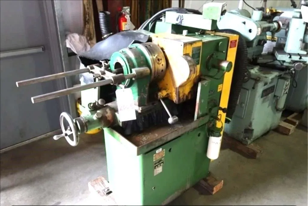 1/2" to 3-1/8" Oliver #700, Drill Point Grinder, 2 HP, 460 V., 9" x5" x2" Wheel, 1998 - Image 3