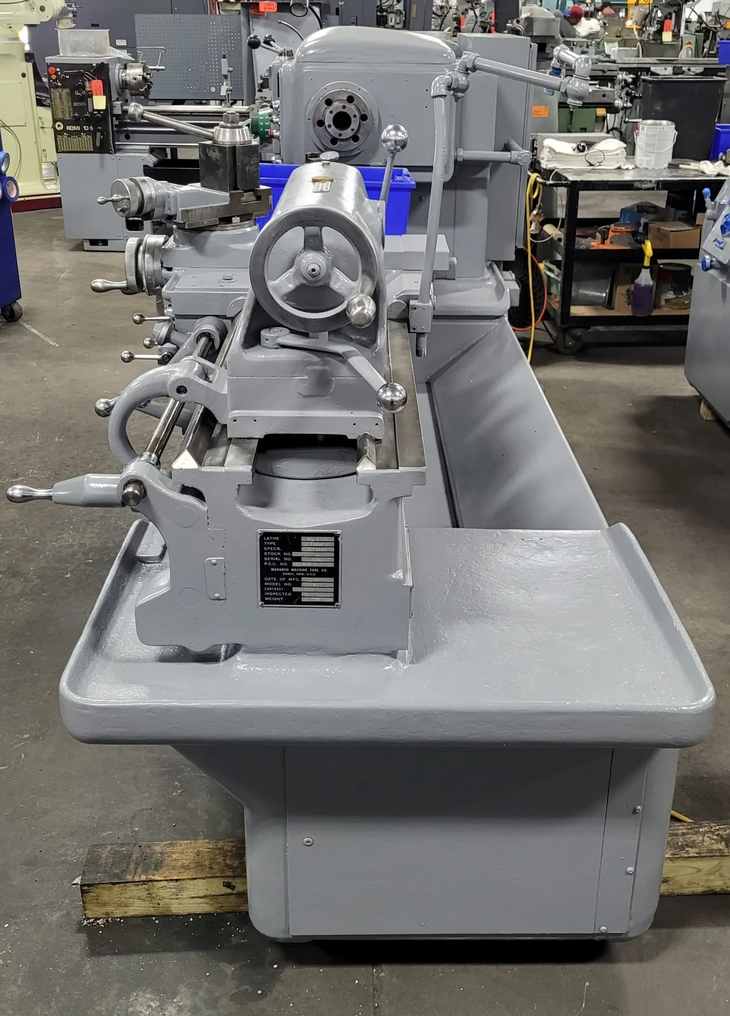 20" x 54" Monarch #610, Engine Lathe, 10 HP, 1500 RPM, 2.25" Bore, D1-6, 12" Chuck, 1978 - Image 4
