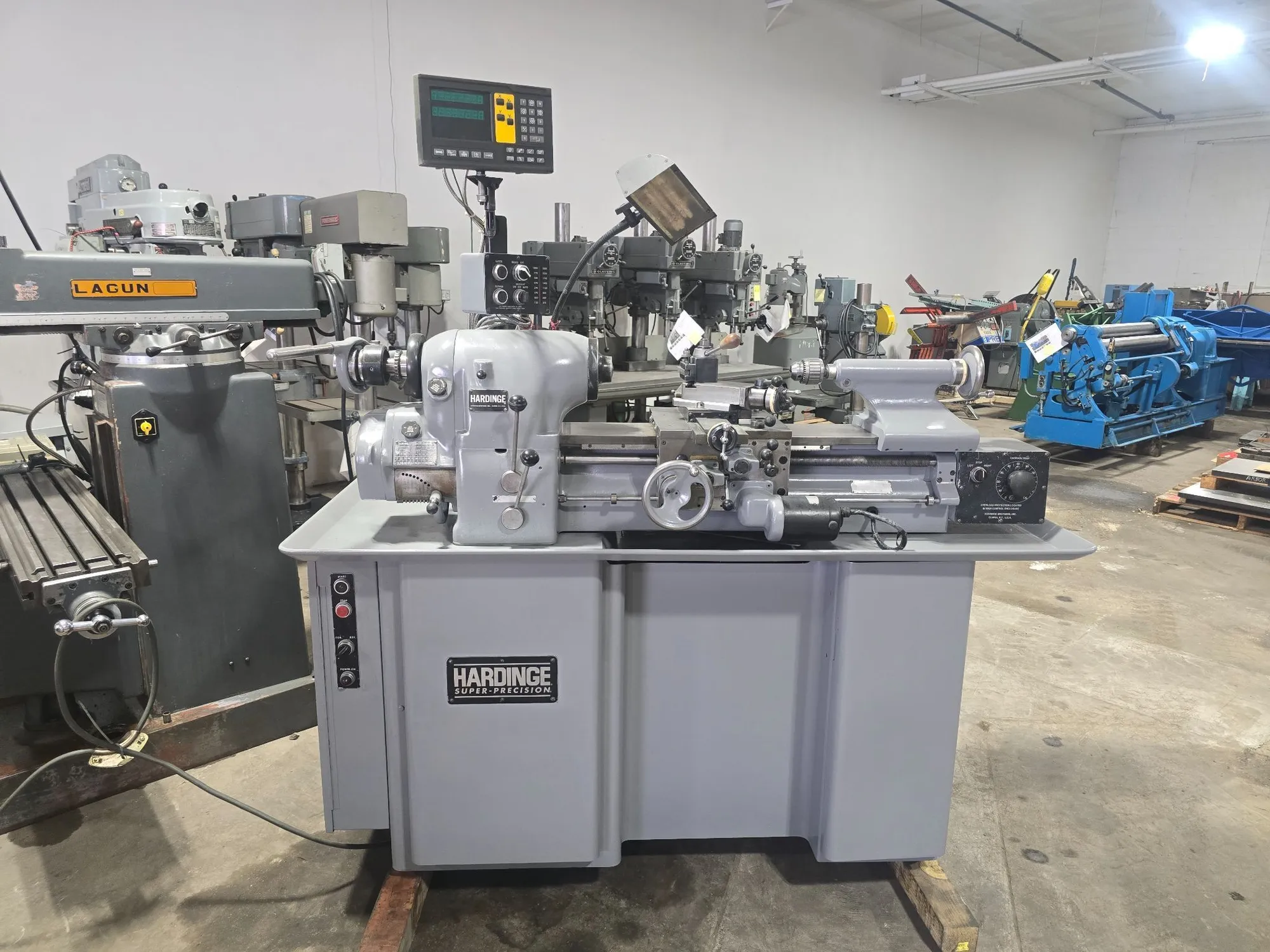Hardinge #HLV-H, Wide Bed Tool Room Lathe, 11" Swing, 2-Axis digital read out, 4" 3-Jaw Chuck, Quick Change - Image 5