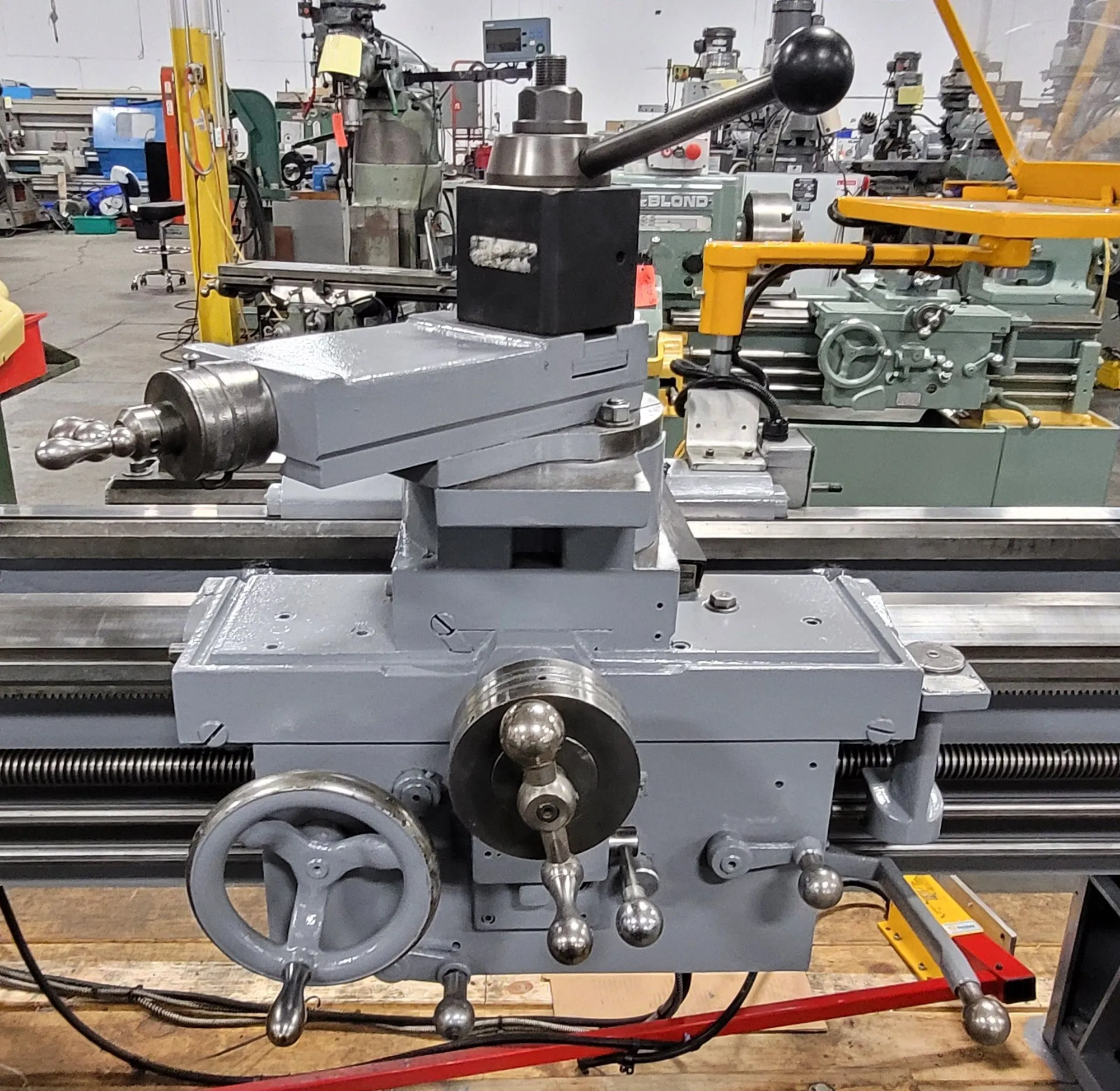 25" x 54" LeBlond #19-Regal Servo Shift, Engine Lathe, 10 HP, 1600 RPM, 15" Chuck - Image 3