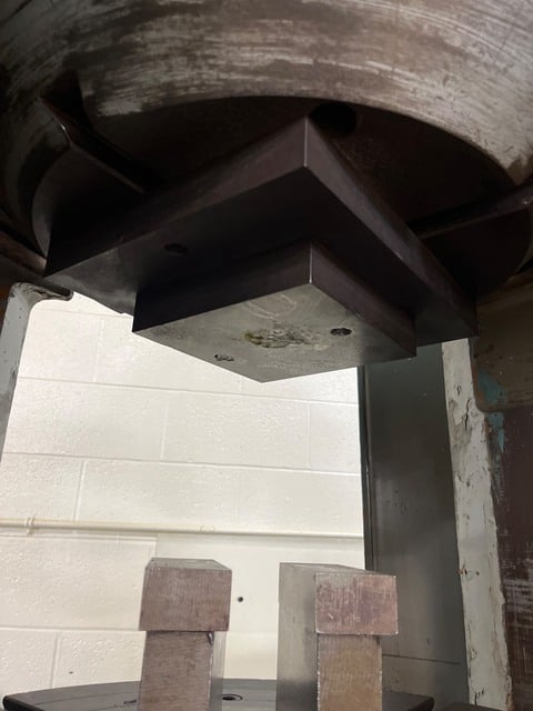 Sack & Kiesselbach #1000TO, Hydraulic Press, 480 V., 3 Phase, 40" x 80" x 60", 1957 - Image 4