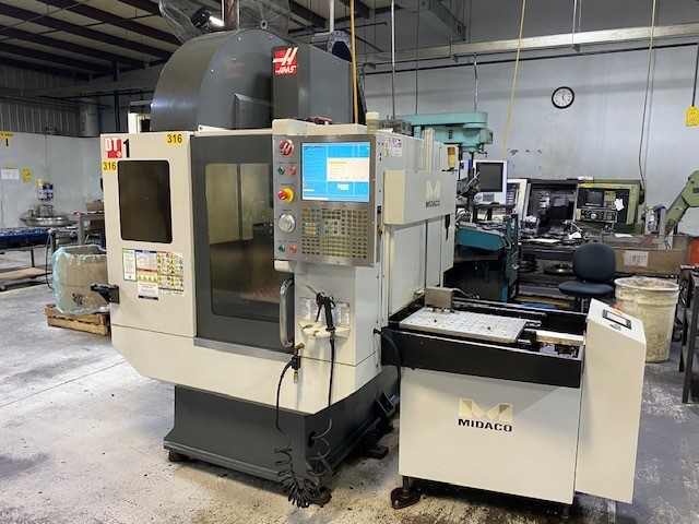 Haas #DT-1, vertical machining center, w/ Midaco Automatic Pallet Changer System, 2011 - Image 1