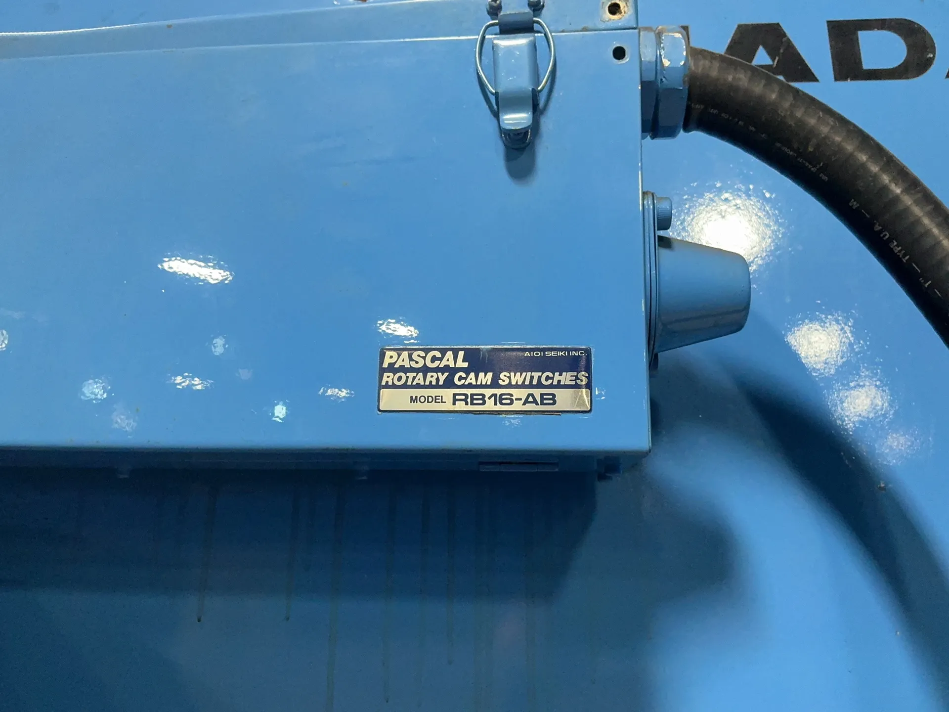45 Ton, Amada #TP-45, Gap Frame Press, 15-3/4" x 13-3/4" Slide Area, 5-1/2" Stroke, 3.7 KW, 208 V., 1992 - Image 2