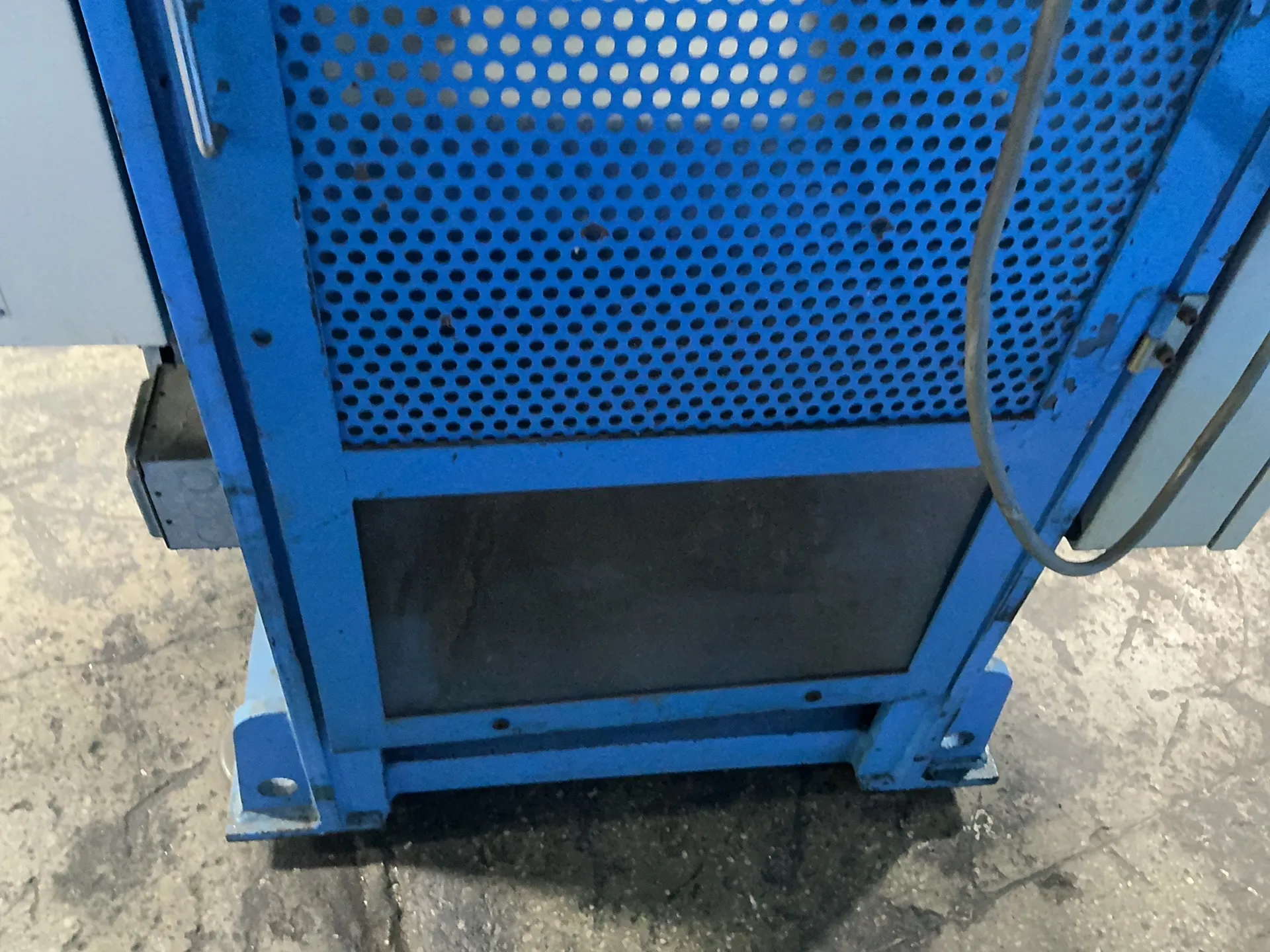 45 Ton, Wasino Engineering #PUX45, Gap Frame Press, 15-3/4" x 13-3/4" Slide Area, 5-1/2" Stroke, 3.7 KW, 1993 - Image 6