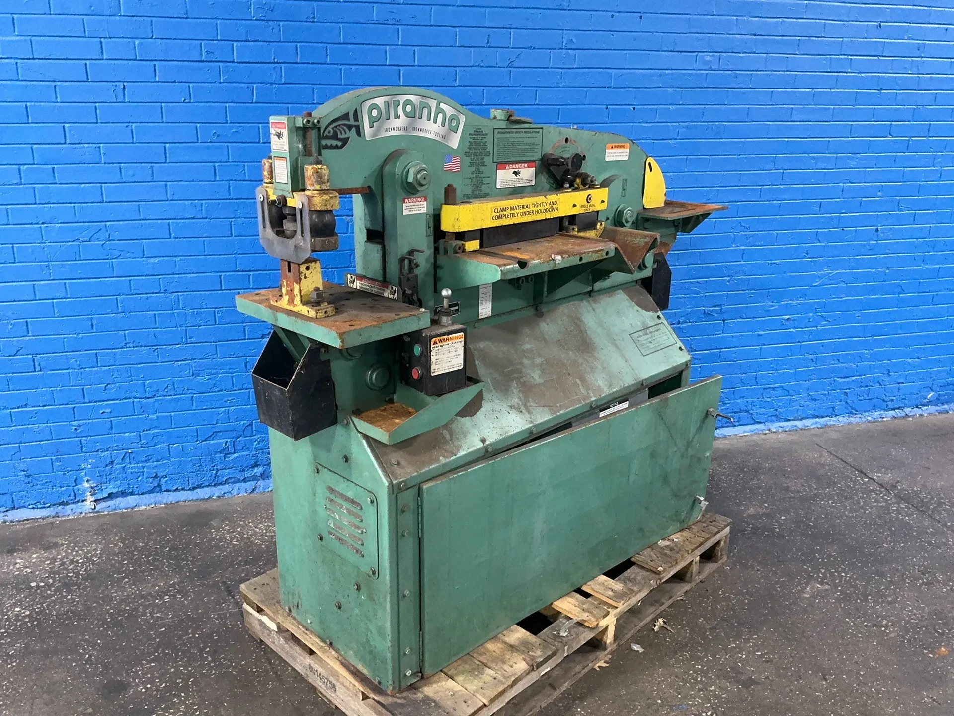 5" x 5" x 3/8" Piranha #P50, Hydraulic Ironworker, 60,000 PSI, 50 Ton Punch, 10 HP, 1725 RPM, 460 V. - Image 2