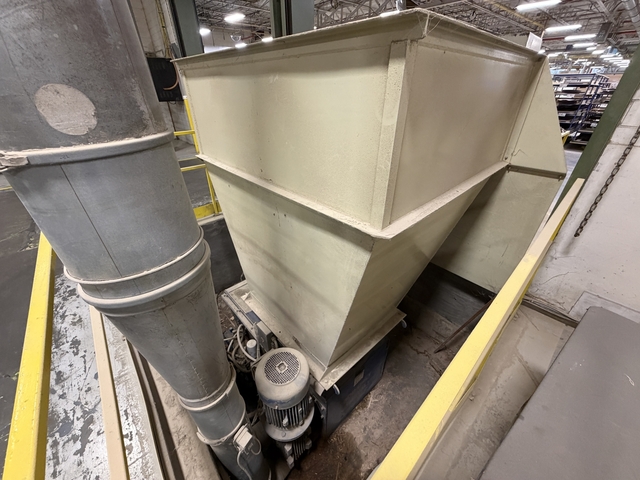 Vecoplan, Vertical Wood Grinder - Image 2