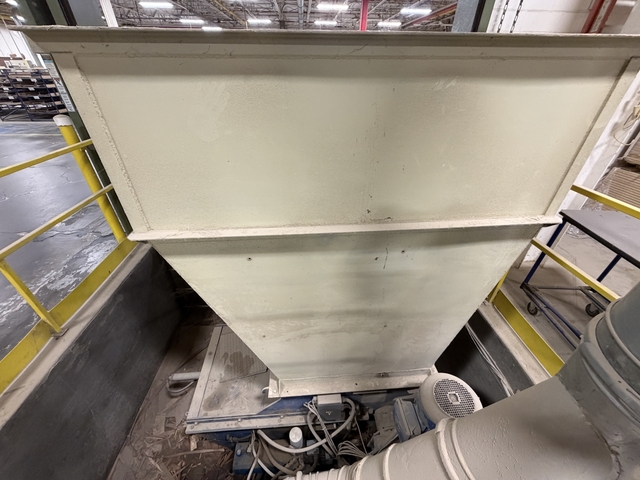 Vecoplan, Vertical Wood Grinder - Image 3
