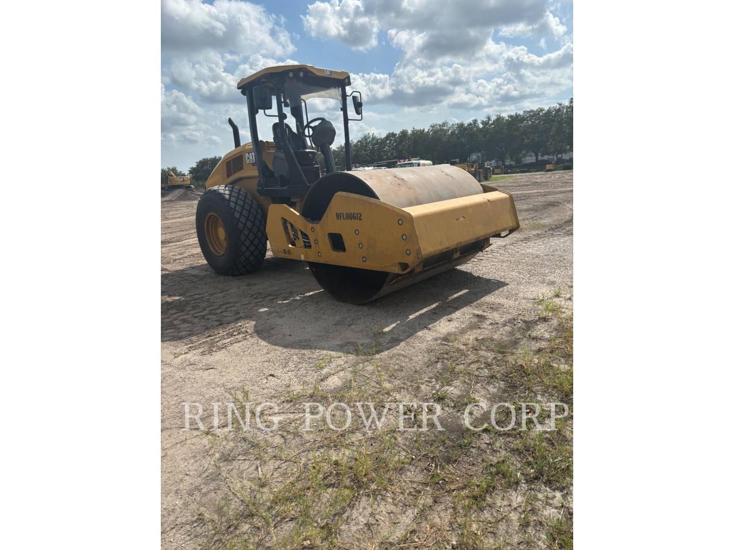 Caterpillar CS11GC, 2136 hours, S/N: RFL00612, 2023 - Image 2