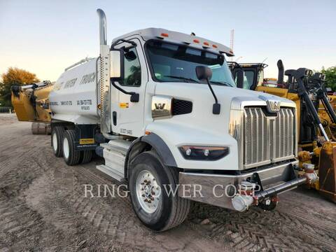 United WT5000, Water Truck, 11023 hours, S/N: PLUE4297, 2023 - Image 2