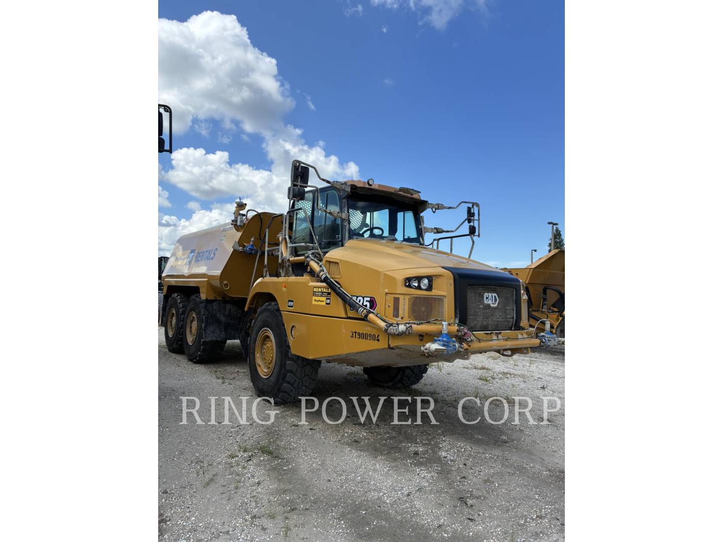 Caterpillar 725WW, Water Truck, 4021 hours, S/N: 3T900904, 2023 - Image 2