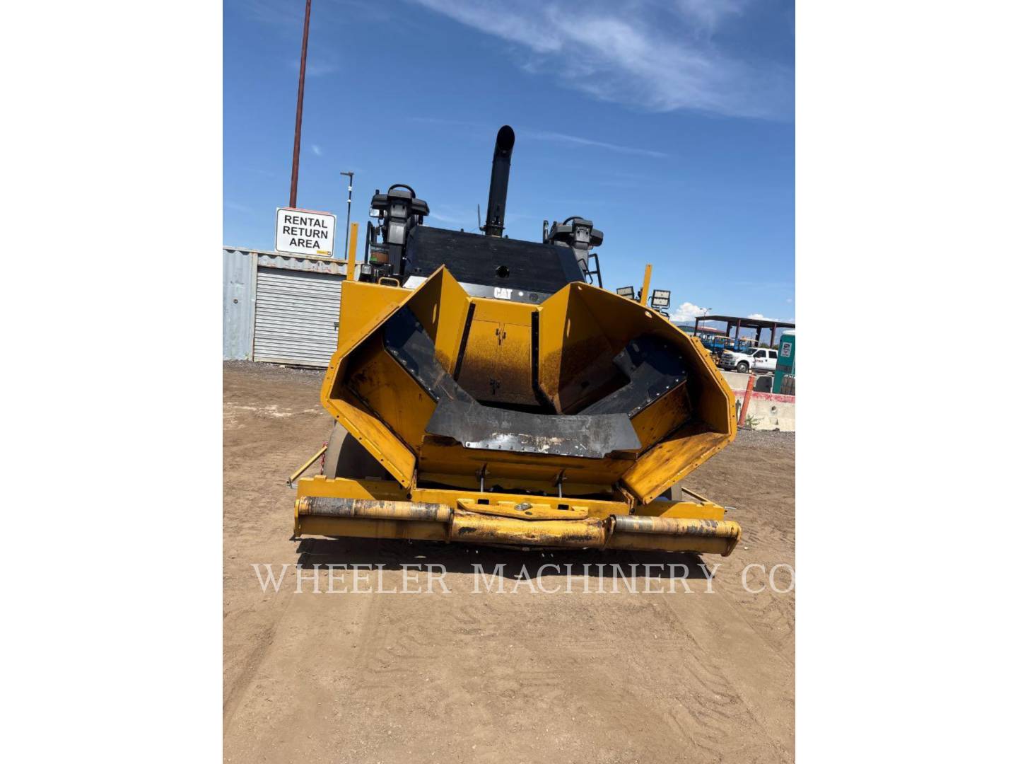Caterpillar AP1055, Asphalt Paver, 43 hours, S/N: P2600200, 2026 - Image 7