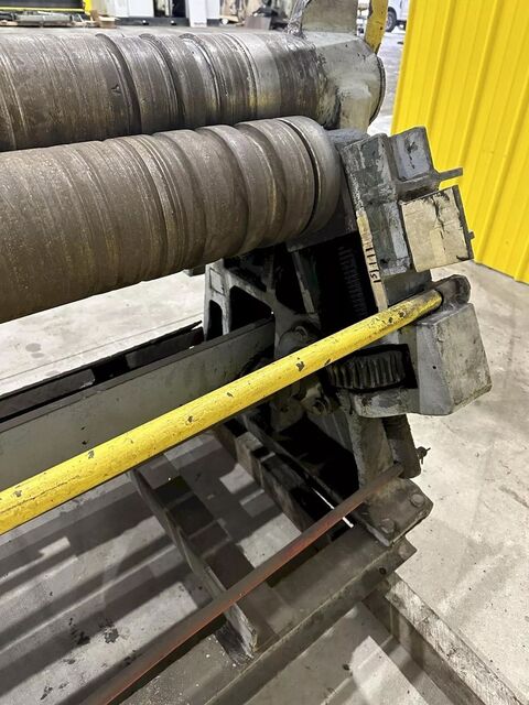 7' x 1/4" Bertsch #7, initial pinch mechanical plate bending roll - Image 4