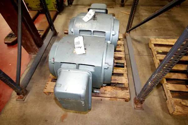150 HP 3540 RPM Toshiba, electric motor, 230/460 Volts, 3 phase (2 available) - Image 2
