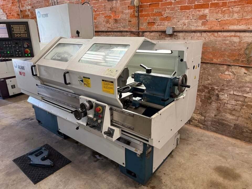Bridgeport Romi #M17, Multi-Axis CNC Lathe, 17" swing, 16" turning diameter, 40" machining length, 10" chuck - Image 3