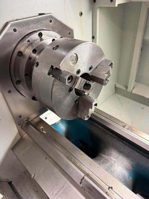 Bridgeport Romi #M17, Multi-Axis CNC Lathe, 17" swing, 16" turning diameter, 40" machining length, 10" chuck - Image 4