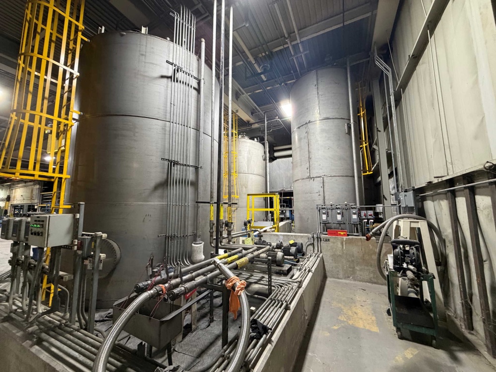 8000 gallon Highland Tank, 304 Stainless Steel Storage Tank - Image 1
