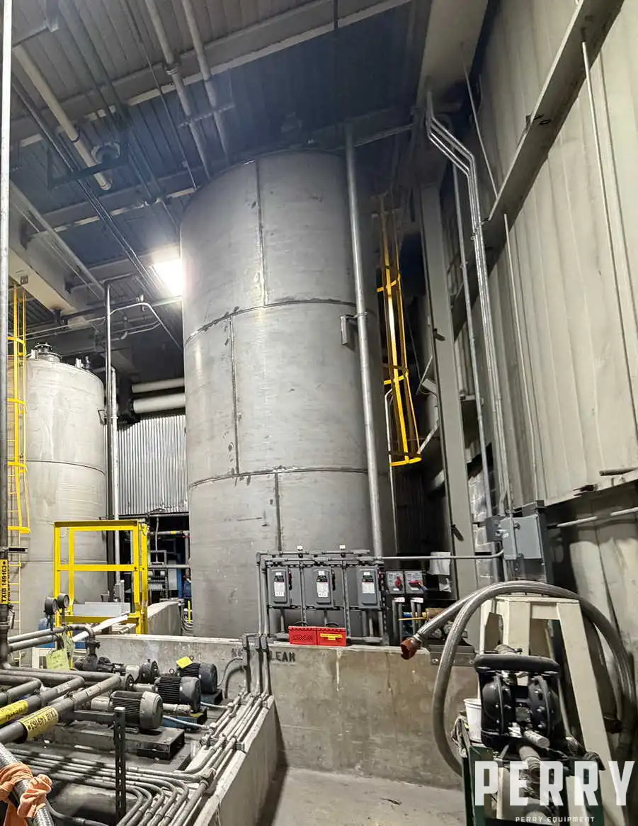 8000 gallon Highland Tank, 304 Stainless Steel Storage Tank - Image 3
