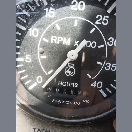 62 HP Perkins #404D-22TA, Diesel Engine, 2800 RPM, inline 4-cyl., turbocharged, skid mounted, 6,109 hours - Image 4