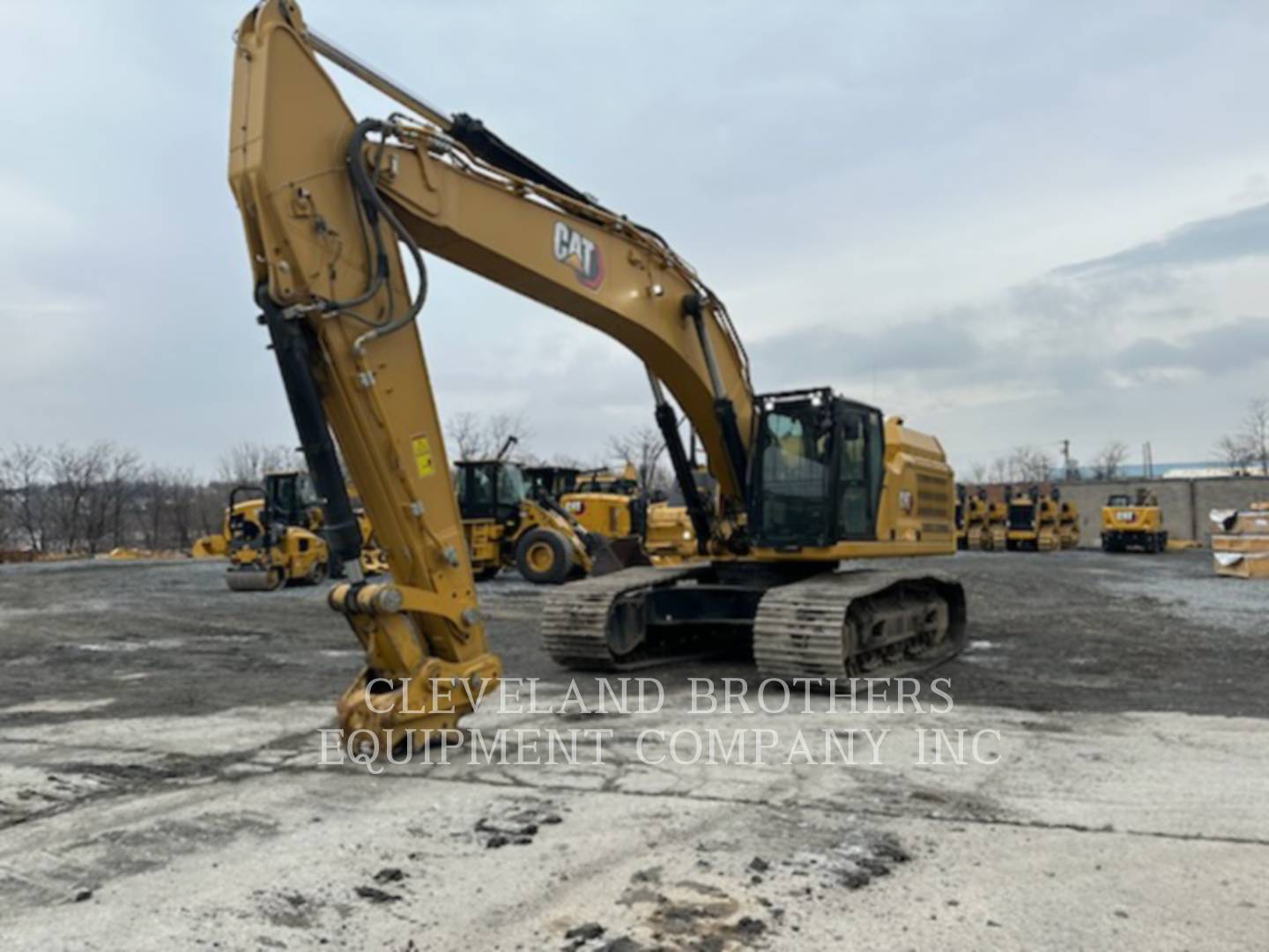 Caterpillar 352-08FG, 1169 hours, S/N: KXH10673, 2024 - Image 1